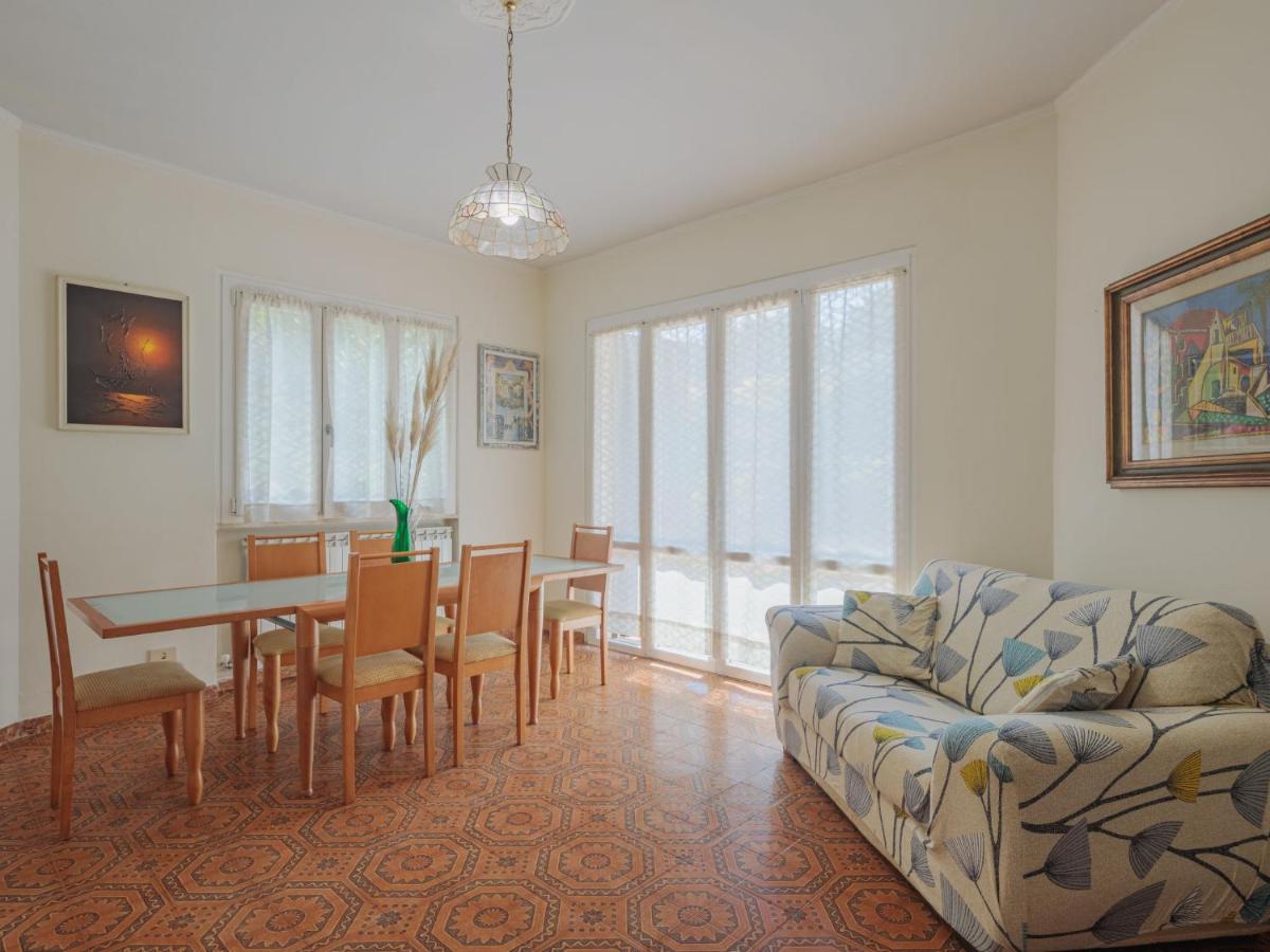 Holiday Home Antonia By Interhome Marina di Pietrasanta Luaran gambar