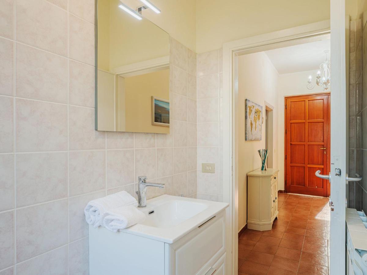 Holiday Home Antonia By Interhome Marina di Pietrasanta Luaran gambar